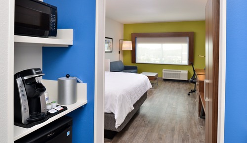 Standard Room, 1 King Bed with Sofa bed
