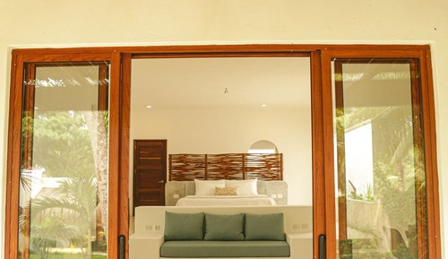 Premium Suite