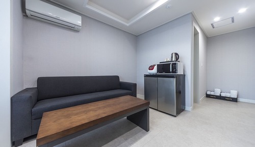 Room (Family Room E Front Ocean View (Indoo)