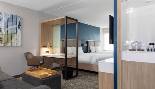 Suite, 2 Queen Beds, Non Smoking (Mobility Accessible, Roll-In Shower)