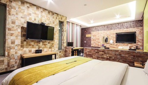 Room (VIP)