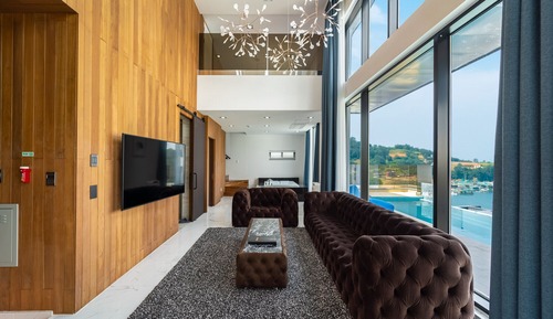 Penthouse Pool Villa