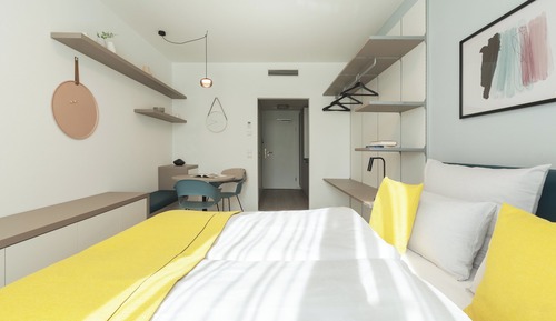 Studio Suite, 1 Queen Bed