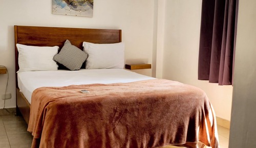Basic Condo, 2 Bedrooms