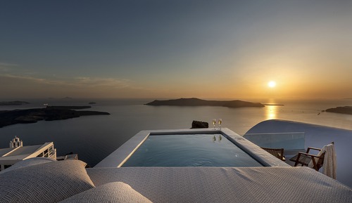 Scenic View Suite with plunge pool