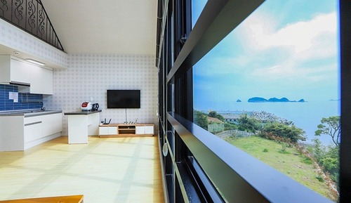 Room (The Grace 302 (Ocean View Duplex))
