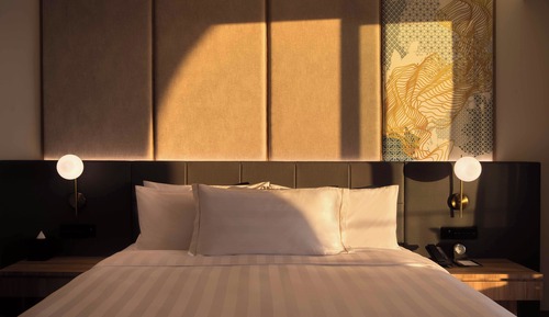 Deluxe Room, 1 King Bed