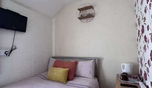 Basic Double Room, 1 Double Bed