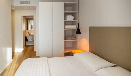Premier Apartment