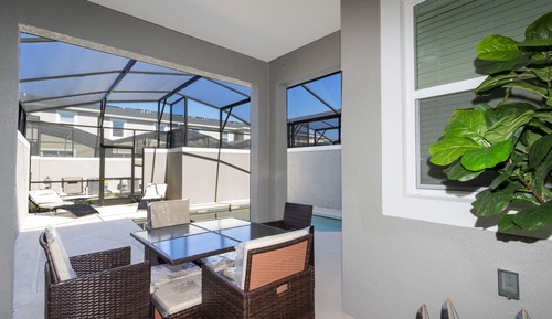 Family Townhome, 4 Bedrooms