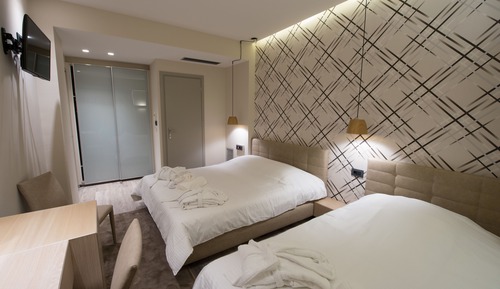 Triple Room