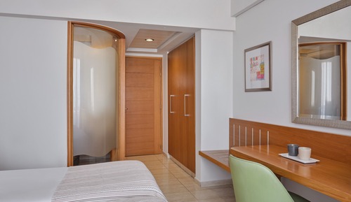Twin / Double Room Inland View