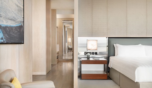 Horizon Suite Sea View King