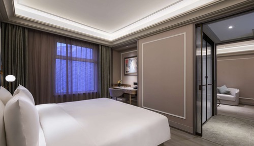 Privilege, Room, 1 King Bed