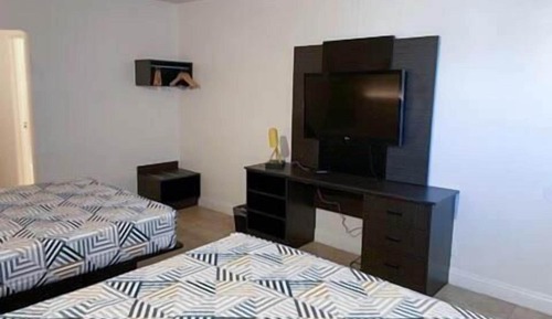 Deluxe Room, 2 Queen Beds, Accessible, Non Smoking