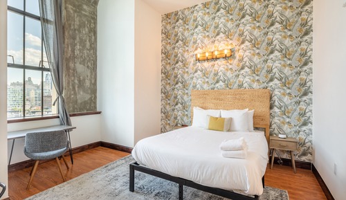 Penthouse, 2 Bedrooms, 2 Bathrooms