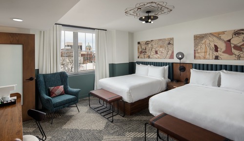 Room, 2 Queen Beds, Non Smoking (Mobility/Hearing Access, Roll-in Shwr)