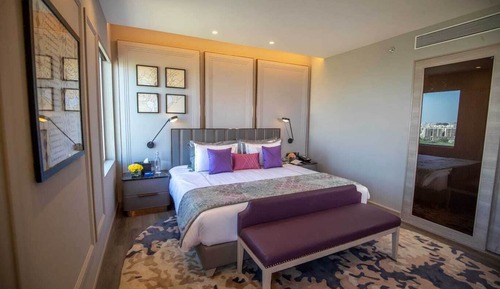 Suite, 2 Bedrooms (Vivanta)