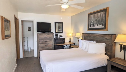 Classic Room, Lake View
