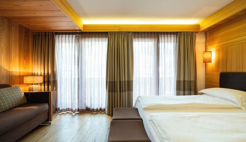 Superior Double or Twin Room, Mountain View