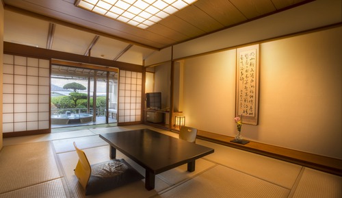 Traditional Room, Non Smoking, Bathtub (42㎡)