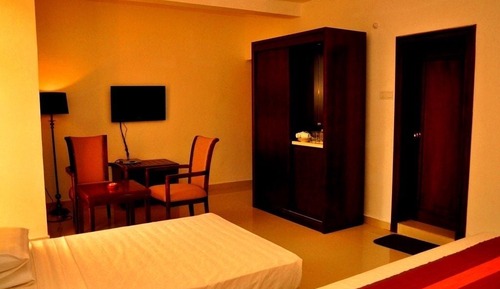 Suite AC Room