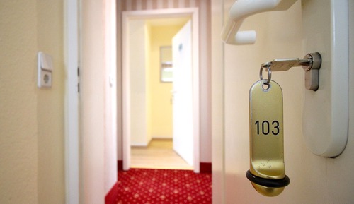 Family Room, 2 Bedrooms