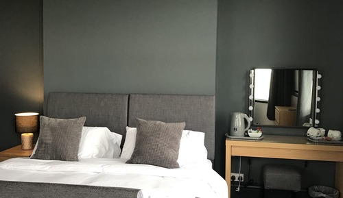 Deluxe Suite, Ensuite