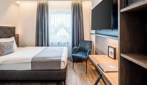 Standard Single Room (1)