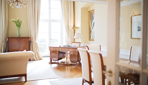 Coburg Suite