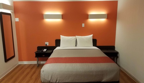 Deluxe Room, Multiple Beds, Non Smoking, Kitchenette