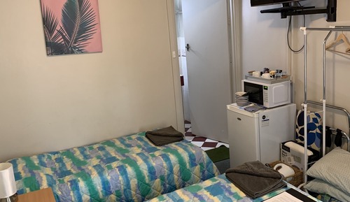 Budget Motel Twin Share
