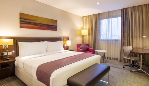 Standard Room, 2 Twin Beds, Pool View