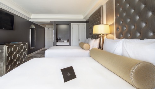 Standard Room, 2 Double Beds