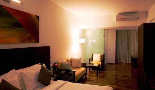 Regency Room 
