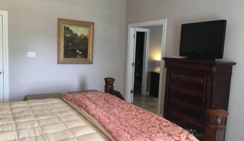 Standard Double Room, Ensuite (Sleeping Lion Master Suit)