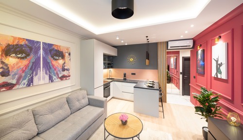 Deluxe Studio Suite