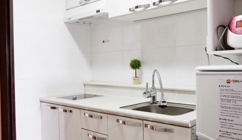 Room (Apple Scent (2F))