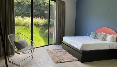 Garden View King