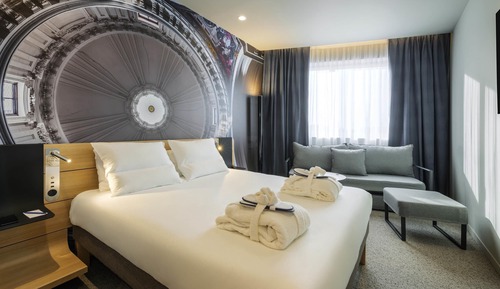 Executive Room, 1 Double Bed with Sofa bed