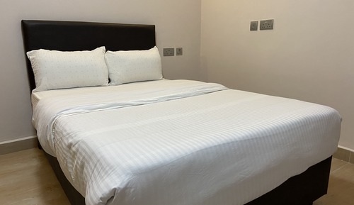 Executive Condo, 2 Bedrooms, Balcony