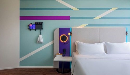 Room, 1 King Bed, Accessible