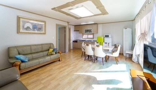 Basic Room, 1 Bedroom (Harmony Room C)