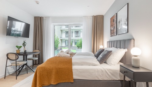 Suite M with Terrace