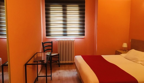 Double or Twin Room, Non Smoking, Mountain View