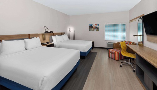 Room, 2 Queen Beds, Non Smoking (Efficiency)