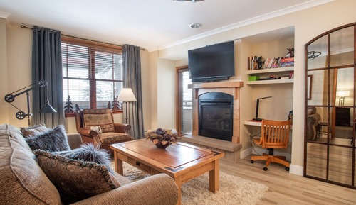 Condo, 2 Bedrooms