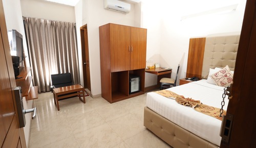 Luxury Single Room