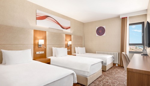 Superior Room, 3 Twin Beds, Smoking