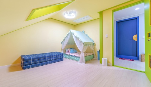 Basic Room, 2 Bedrooms (The On Private)